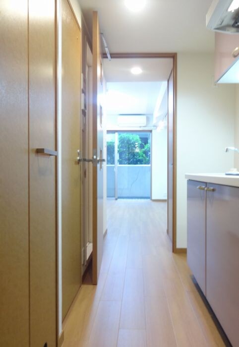 物件内観写真12　(別号室参考写真)