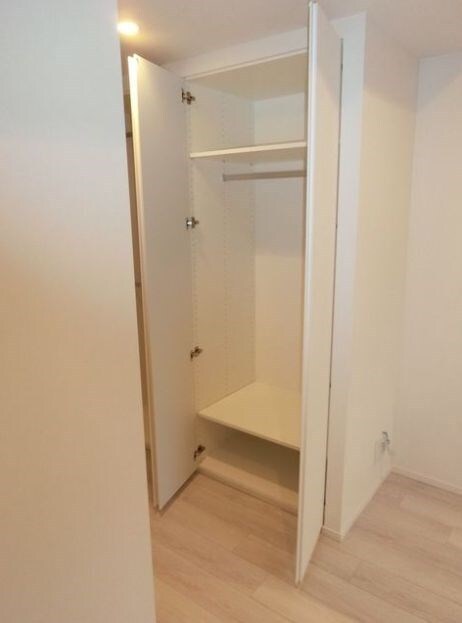 物件内観写真12　(別号室参考写真)