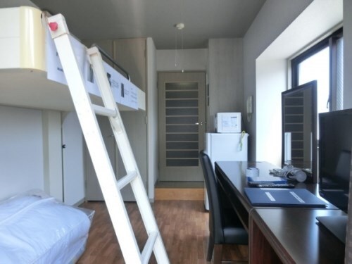 物件内観写真8　(★《見学予約受け付け中》・家具家電付きマンション★)