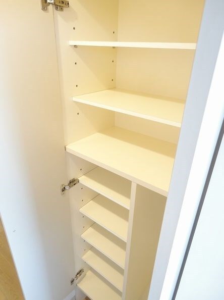 物件内観写真14　(別号室参考写真)