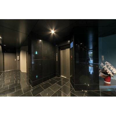 物件外観写真3　(★《見学予約受け付け中》・設備充実ハイグレードマンション★)