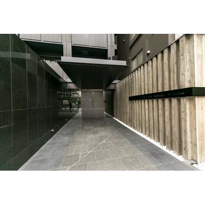 物件外観写真4　(★《見学予約受け付け中》・設備充実ハイグレードマンション★)