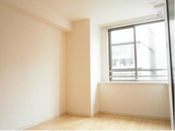 寝室(別号室参考写真)