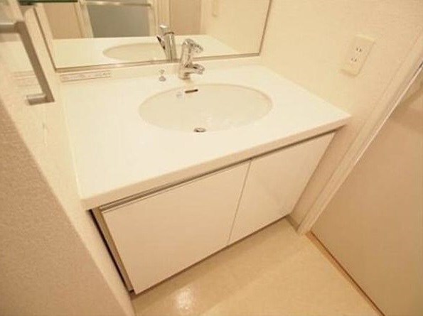 物件内観写真10　(別号室参考写真)