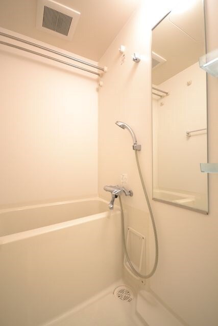 物件内観写真8　(別号室参考写真)