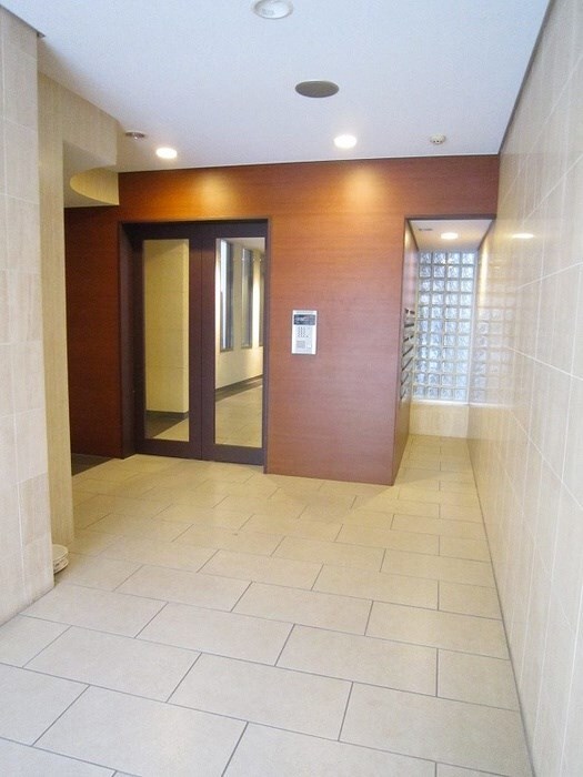 物件外観写真3　(《見学予約受け付け中》設備充実のハイグレード賃貸マンションで)