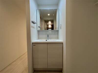 物件内観写真8　(別号室参考写真)