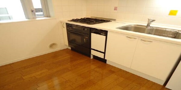 キッチン(★《見学予約受け付け中》設備充実のハイグレード賃貸マンション)