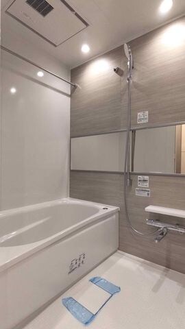 物件内観写真9　(★《見学予約受け付け中》・設備充実ハイグレードマンション★)