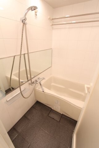 物件内観写真8　(別号室参考写真)