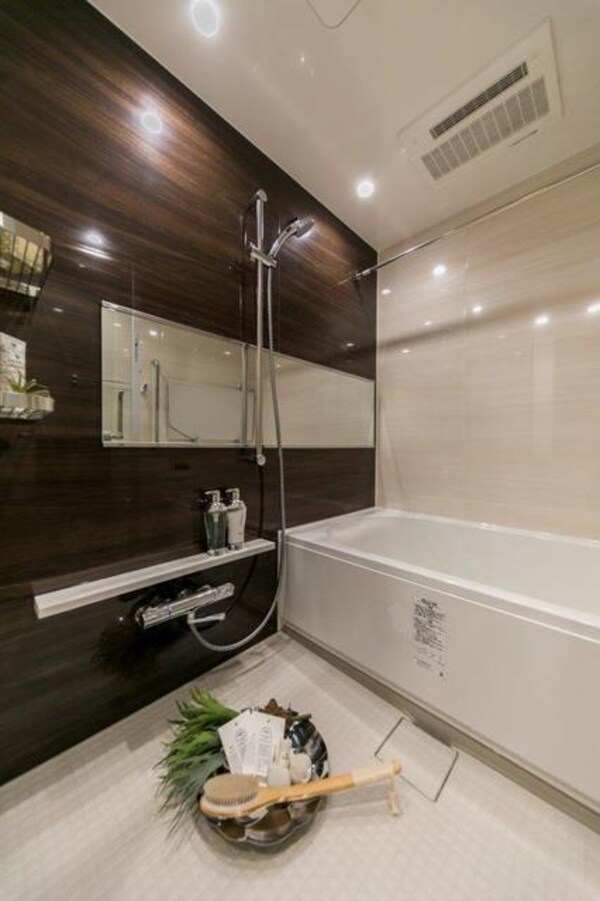 浴室(※写真は同タイプ住戸です。)