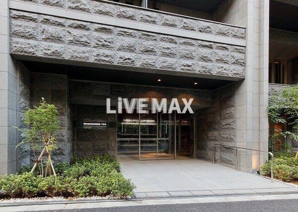 エントランス(★《見学予約受け付け中》・設備充実分譲賃貸マンション★)