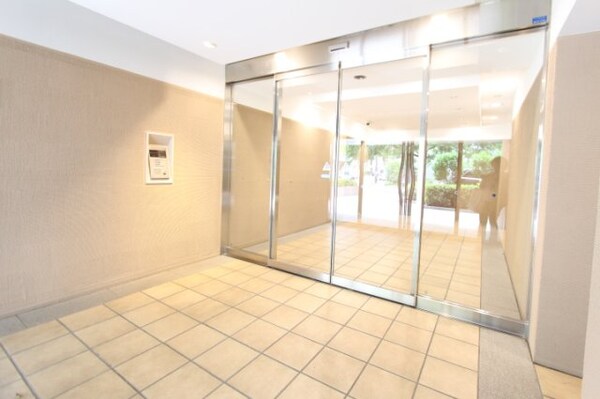 ロビー・ラウンジ