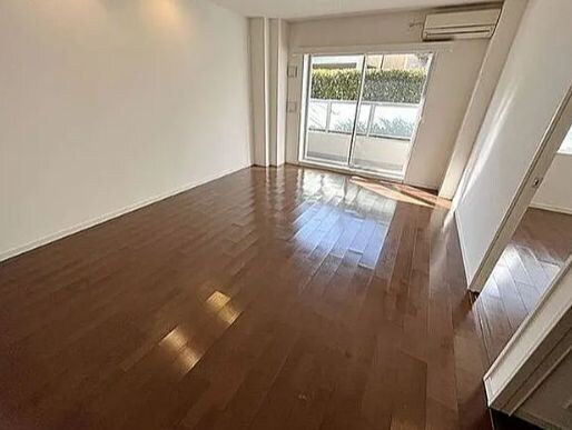 物件内観写真6　(別号室参考写真)