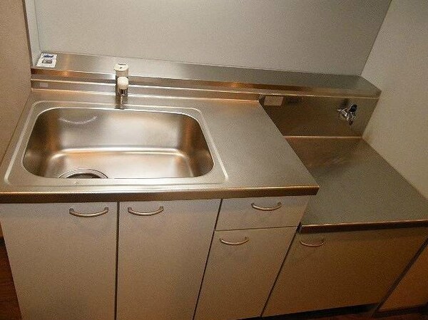 キッチン(★《見学予約受け付け中》・設備充実ハイグレードマンション★)