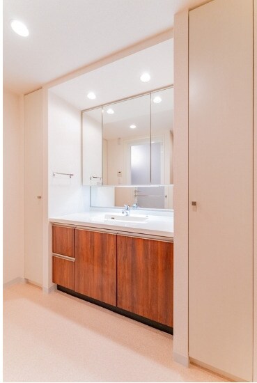 物件内観写真11　(別号室参考写真)