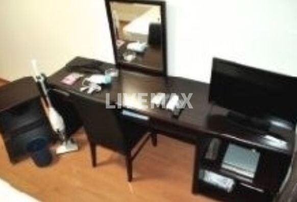 物件内観写真22　(備え付け家具家電一例)