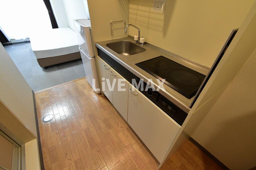 物件内観写真5　(別号室参考写真)