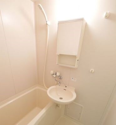 物件内観写真9　(別号室参考写真)