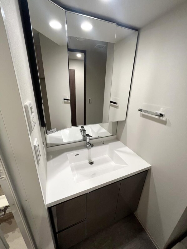 独立洗面台(別号室参考写真)