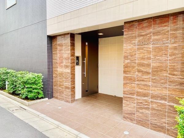 エントランス