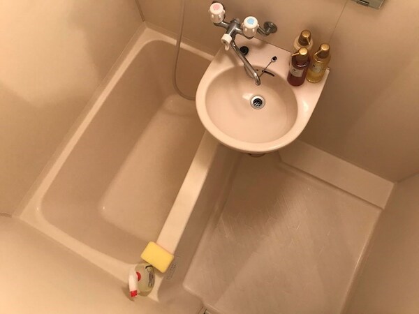 浴室(家具家電付きのお部屋です)