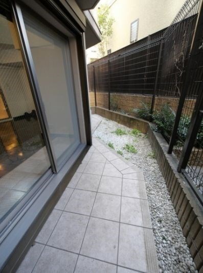 物件内観写真10　(別号室参考写真)