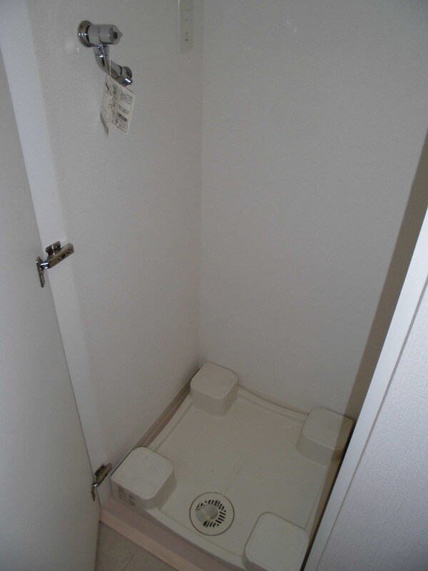 物件内観写真7　(別号室参考写真)