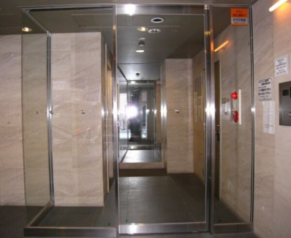 エントランス(★《見学予約受け付け中》設備充実のハイグレード賃貸マンション)