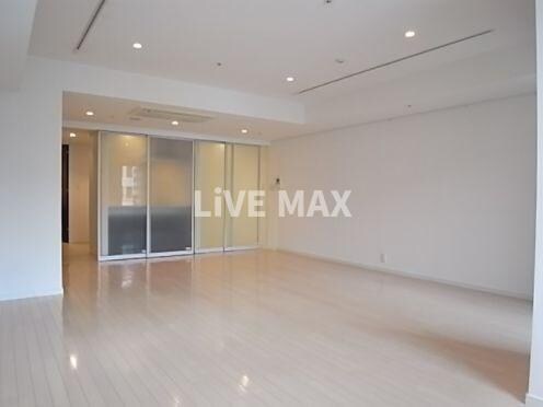 物件内観写真6　(★《見学予約受け付け中》設備充実のハイグレード賃貸マンション)