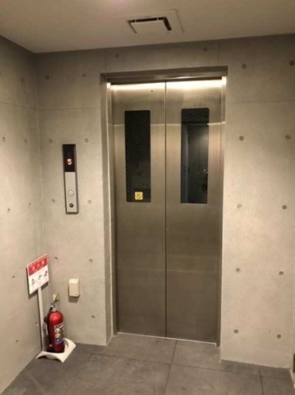 ロビー・ラウンジ