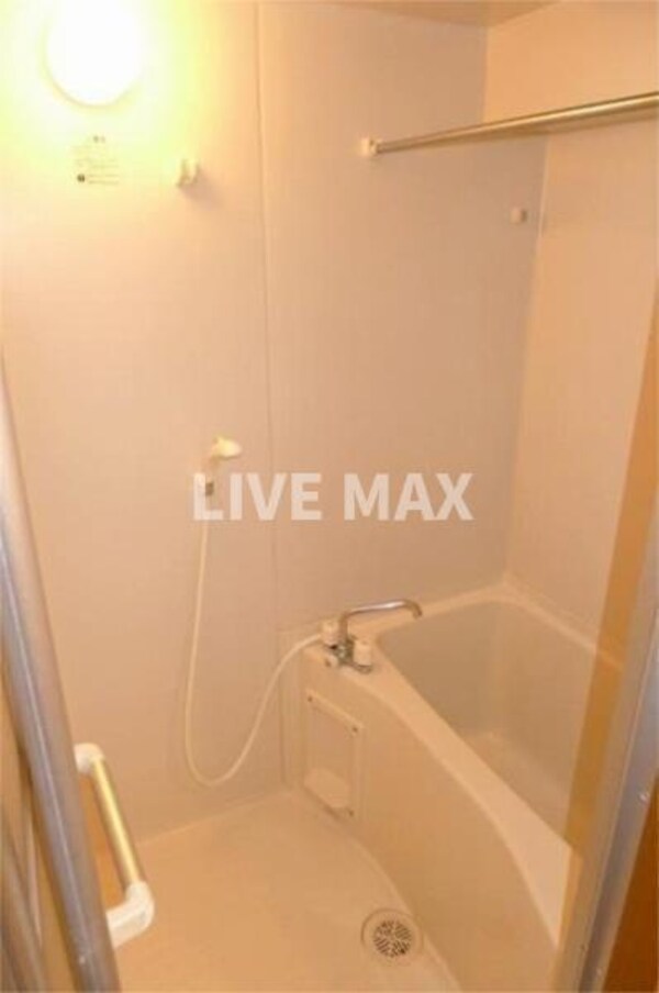 浴室(別号室参考写真)