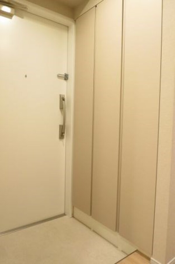 玄関(別号室参考写真)