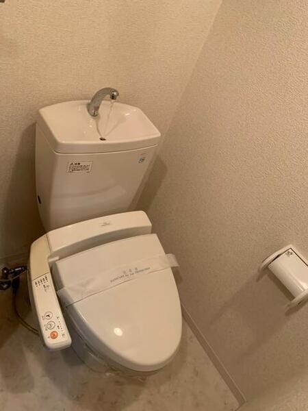 物件内観写真9　(別号室参考写真)