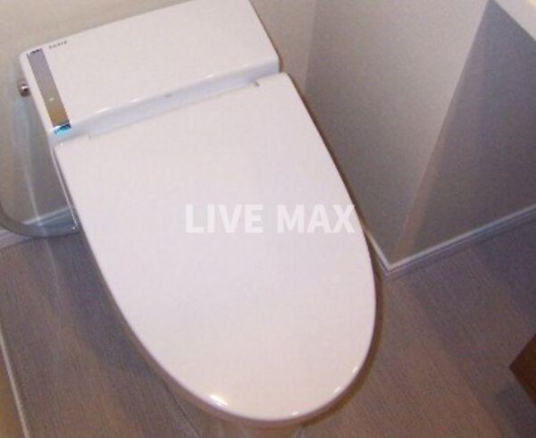 トイレ(別号室参考写真)