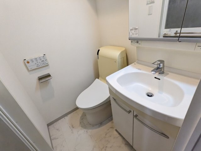 物件内観写真7　(別号室参考写真)