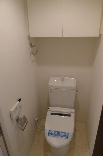 物件内観写真10　(別号室参考写真)