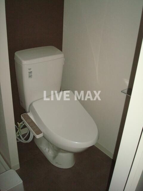 物件内観写真9　(別号室参考写真)