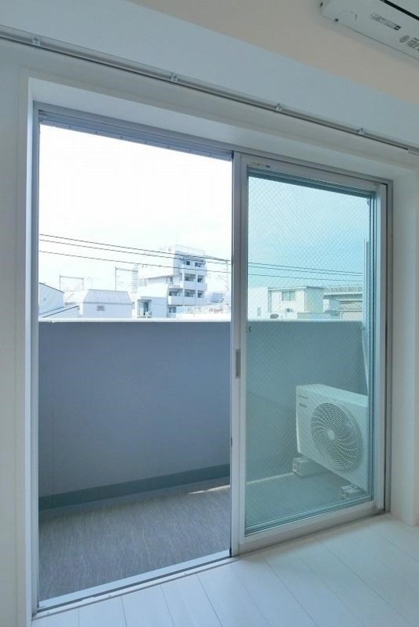 バルコニー(別号室参考写真)