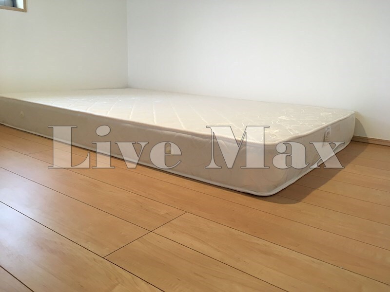 物件内観写真16　(備え付け家具備品（同仕様）)