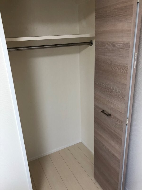 物件内観写真11　(別号室参考写真)