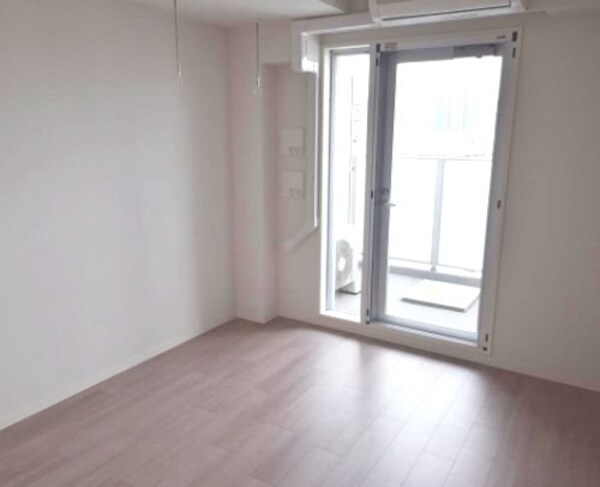 居室(別号室参考写真)