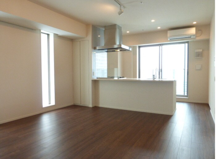 物件内観写真9　(★《見学予約受け付け中》・設備充実シリーズ型マンション★)