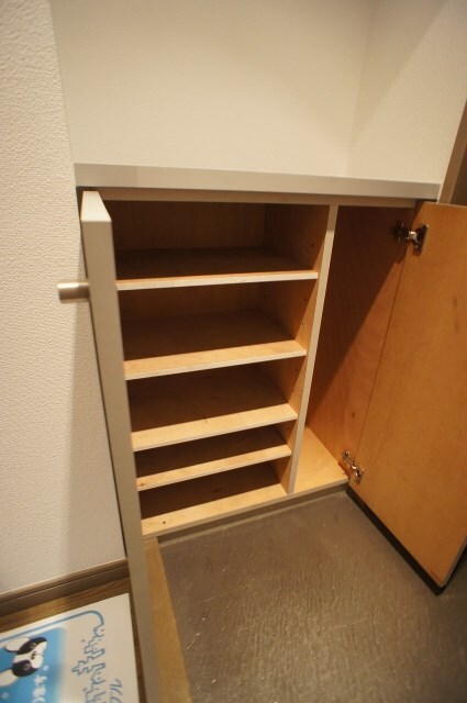 物件内観写真3　(別部屋参考画像)