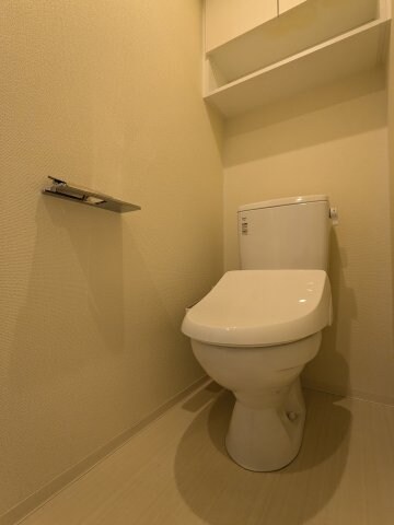 物件内観写真9　(別号室参考写真)