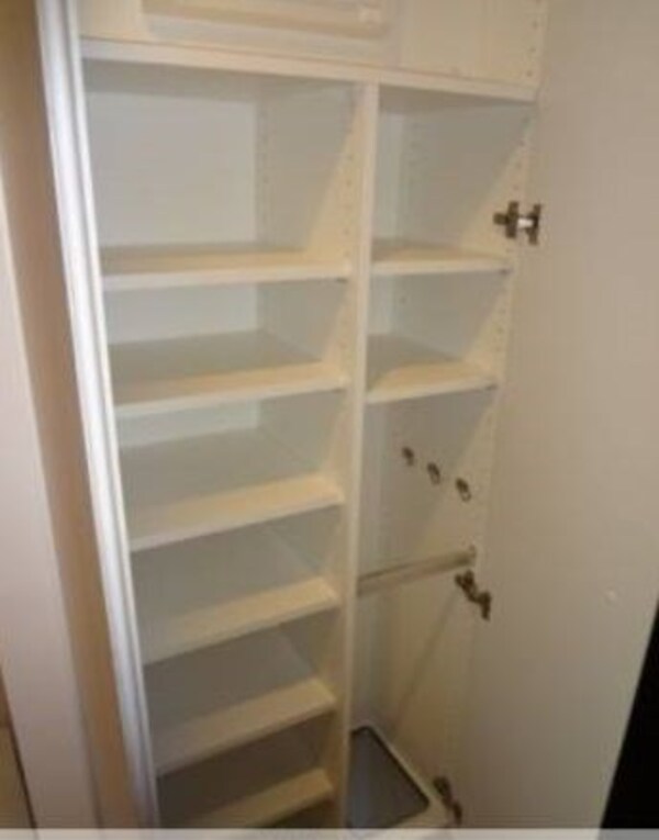 収納(別部屋参考写真)