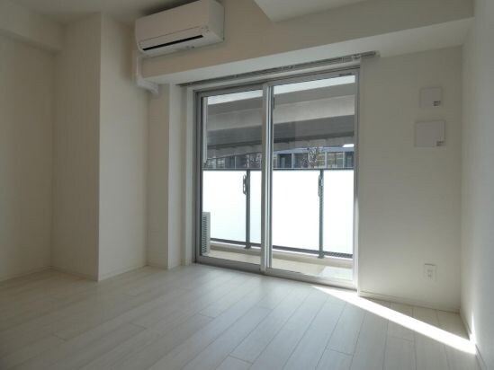 物件内観写真5　(別号室参考写真)