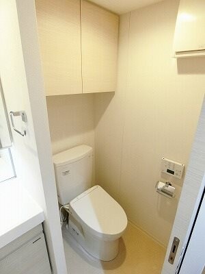 物件内観写真10　(別号室参考写真)