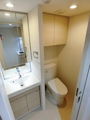 物件内観写真16　(別号室参考写真)