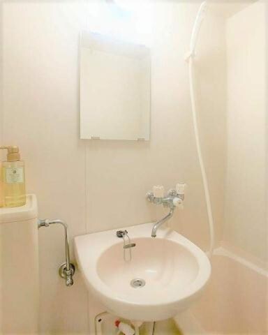 物件内観写真8　(別号室参考写真)